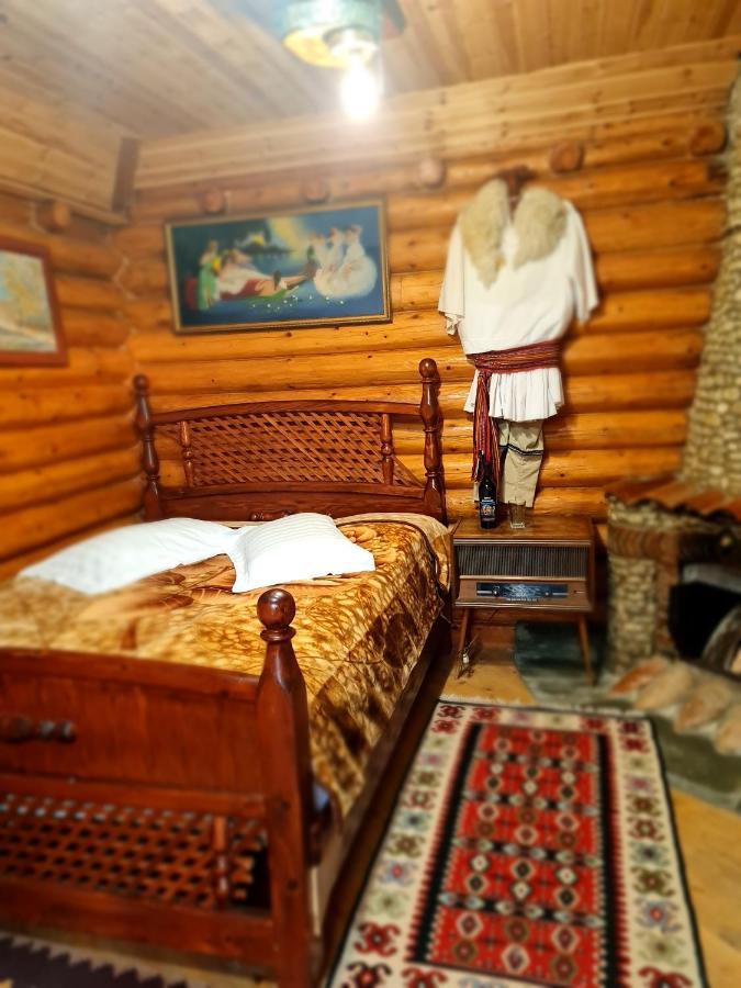 Hotel Sofra Kolonjare Agroturizem à Erseke Extérieur photo