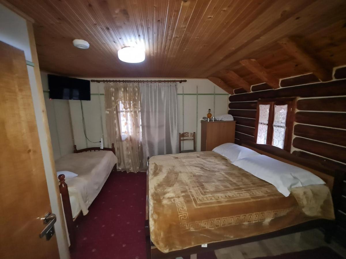 Hotel Sofra Kolonjare Agroturizem à Erseke Extérieur photo